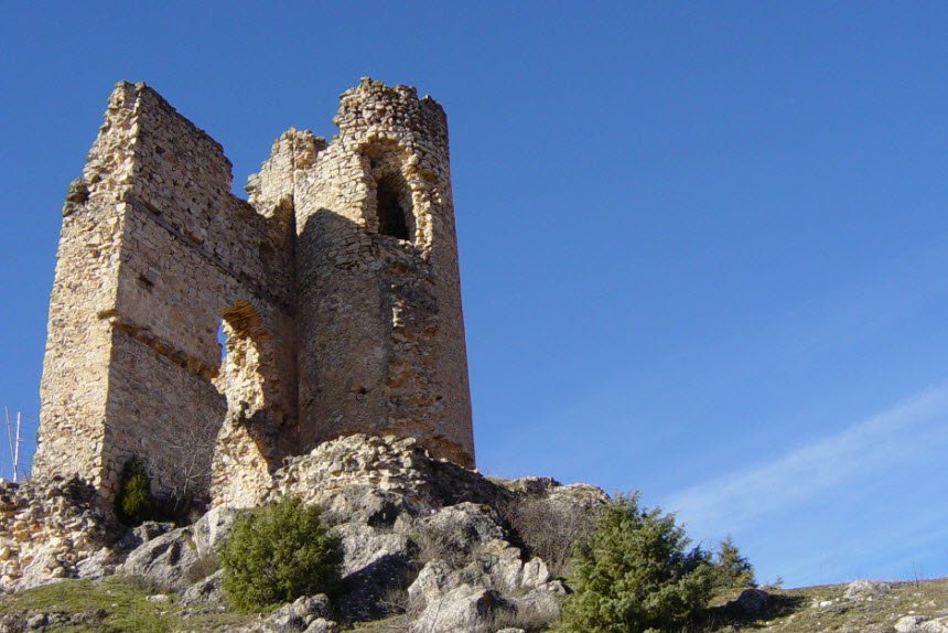Castle of Pelegrina, Spain